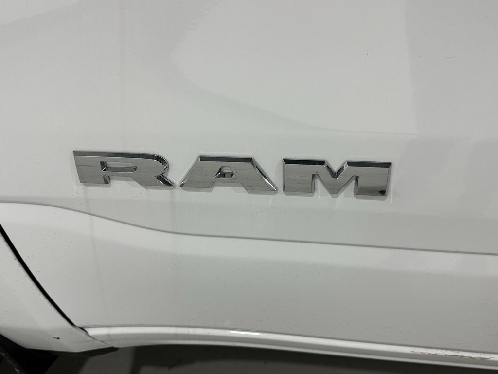 2024 RAM Ram 1500 RAM 1500 BIG HORN CREW CAB 4X4 6'4' BOX